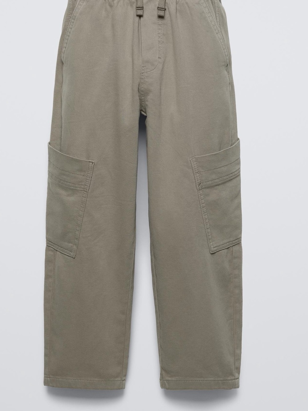 Zara Men's Cargo Pants in Olive